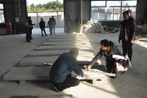 墻板檢測現(xiàn)場